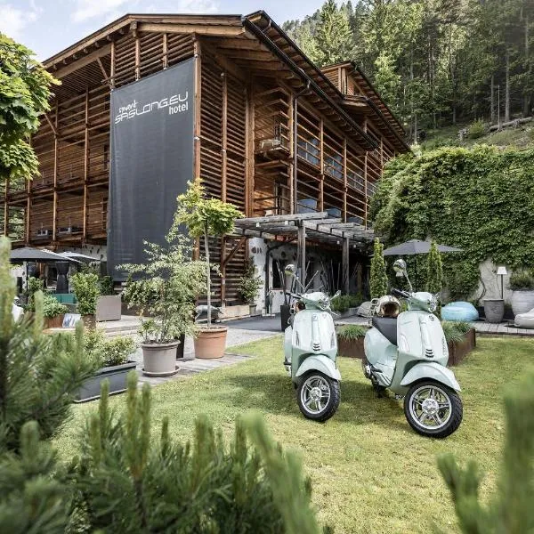 Alpstay - Smart Hotel Saslong, hotel a Santa Cristina in Val Gardena