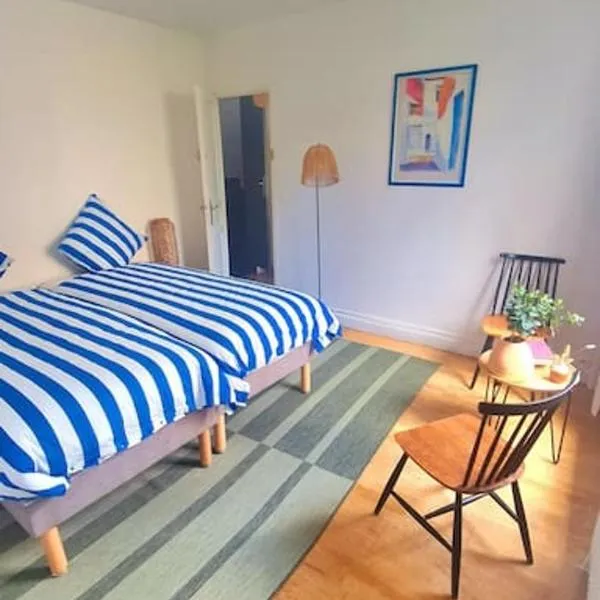 Superbe Maison près du Sacré Cœur, hotel v Paříži