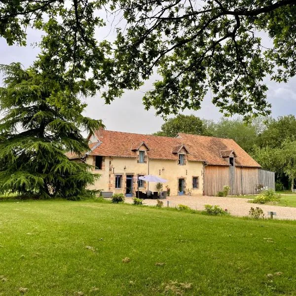 Les Colas, hotel em Saint-Fargeau