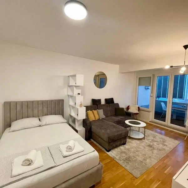 Luxury apartment Sunny place, hotel in Mostar
