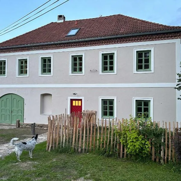 Apartmány Hodňov 17, hotel v destinaci Horní Planá