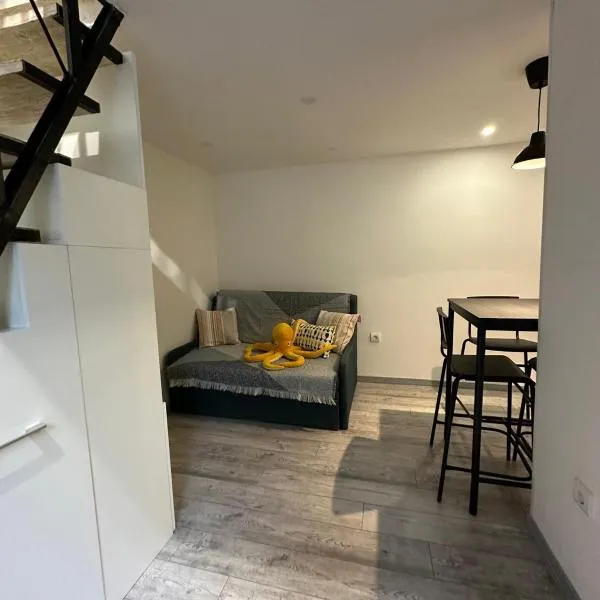 Apartman BeerCuz Beer House、ノヴィサドのホテル