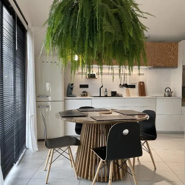 PLAISANCE Bouguenais - Appartement Nantes - PARKING GRATUIT, hotel v destinácii Bouguenais