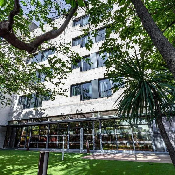 Best Western Plus Hotel Alfa Aeropuerto, hotel in Barcelona
