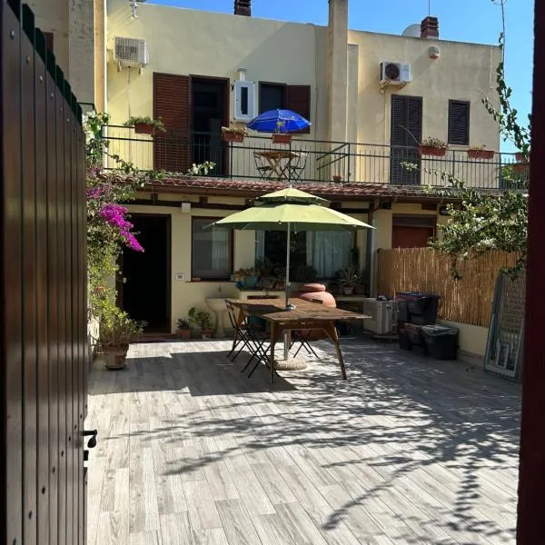 Casa Vacanze Eloise, hotel in Quartu SantʼElena