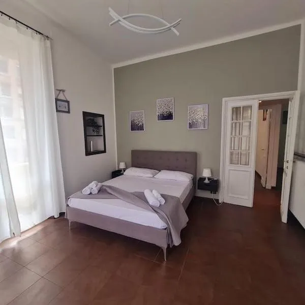 La casa di Pepe - Appartamento centrale luminoso, hotel a Genova