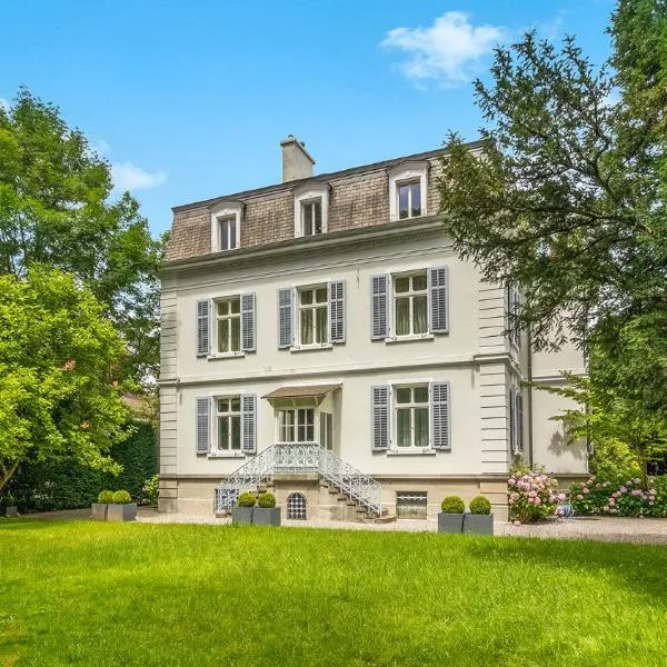 Entire Zurich Villa, Your Private Luxury Escape with in house staff, hotel v Curychu