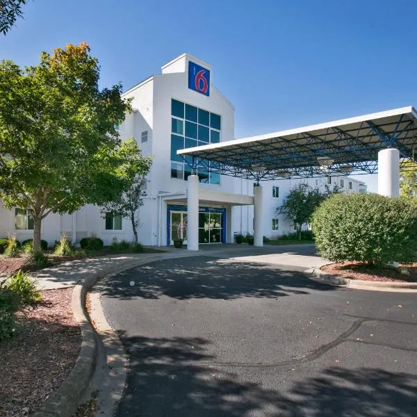 Motel 6-Brooklyn Center, MN - Minneapolis, hotel v destinaci Brooklyn Center