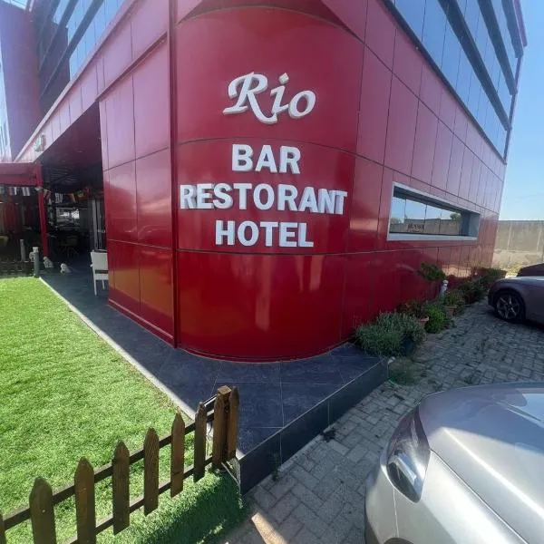 Hotel Rio, hotel in Lushnjë