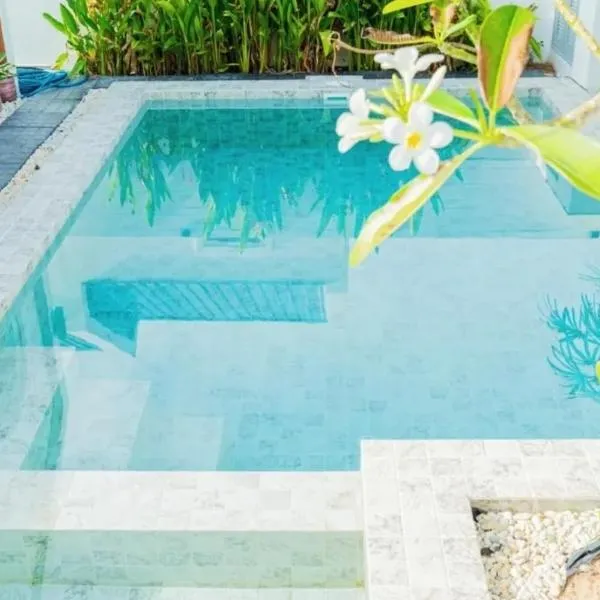 Tenki Poolvilla surin, hotel in Surin