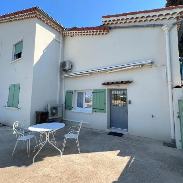 Appartement fonctionnel, hotel in Mandelieu-la-Napoule