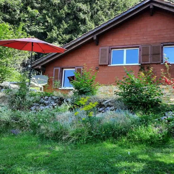 Chalet Idylka, hotel en Saignelégier