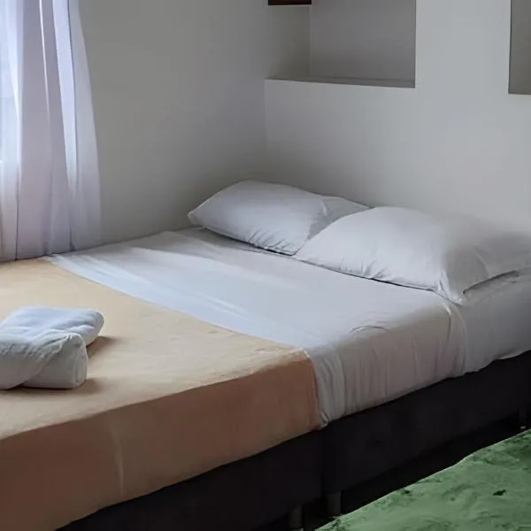 GURUS FR | Apto cerca al centro, UTP, terminal、ペレイラのホテル