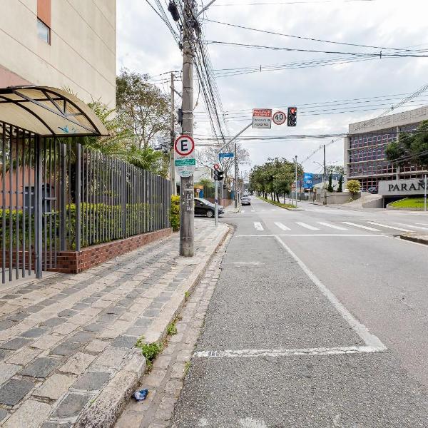 Ed. Viana do Castelo | Largo da Ordem e Shopping Mueller | Gonzaga Stays - Foto 4