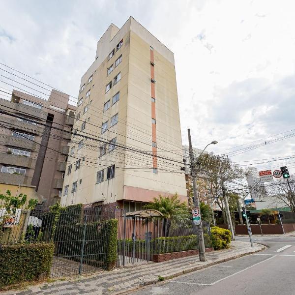 Ed. Viana do Castelo | Largo da Ordem e Shopping Mueller | Gonzaga Stays