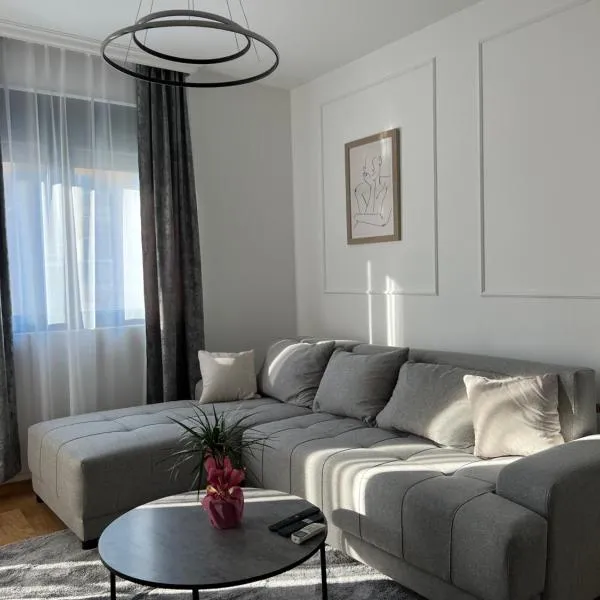 Montenegro Luxury Suites - New City Podgorica, hotel in Podgorica