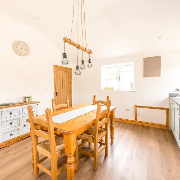 Well-located countryside cottage, hotel v destinaci Nailsea
