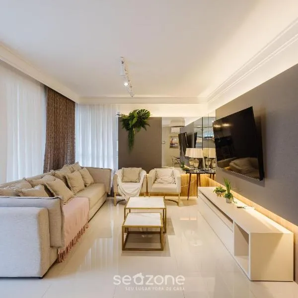 Sophisticated 3BR Apt 200m from Beach SEO0702, hotel in Meia Praia