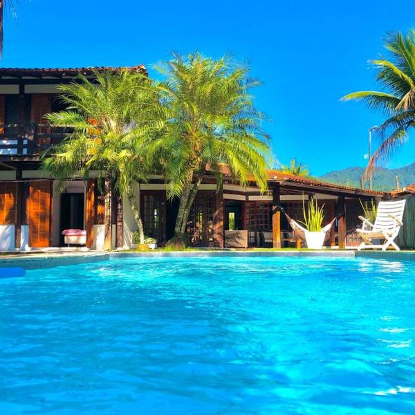 Casa especial com piscina e jardim - Foto 2