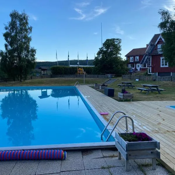 STF Höga Kusten vandrarhem, hotel v destinaci Ullanger