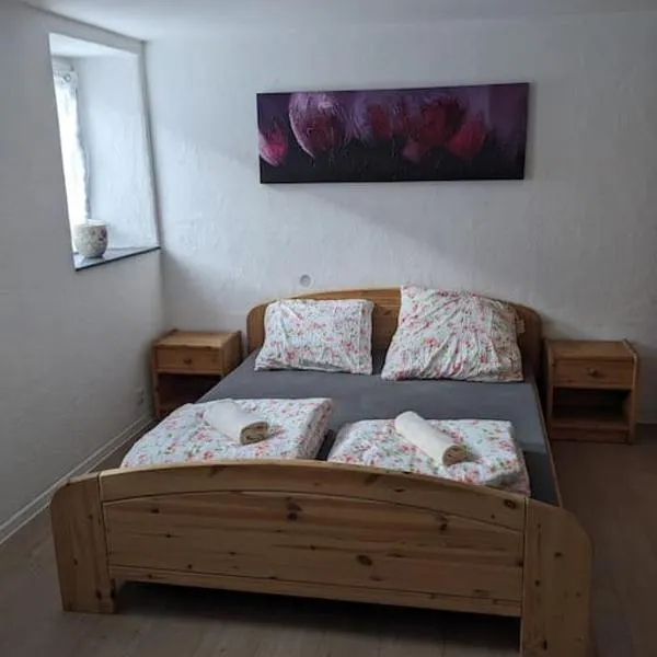 4 persons wohnung in de Eifel, hotel in Baustert