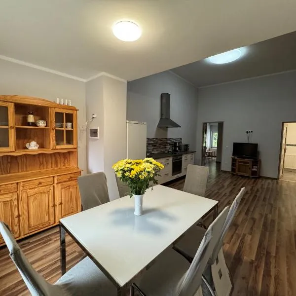 Pension Lindenhof Drabsch, hotel a Neuzelle