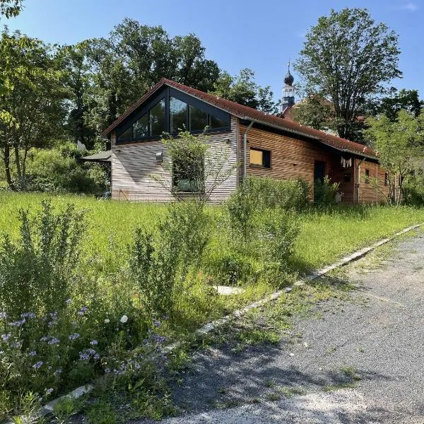 Gästewohnung am Schlosspark Hohenprießnitz, hotel v destinaci Hohenprießnitz