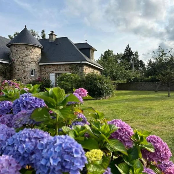 La Tourelle, hotel v destinaci Saint-Martin-le-Gréard