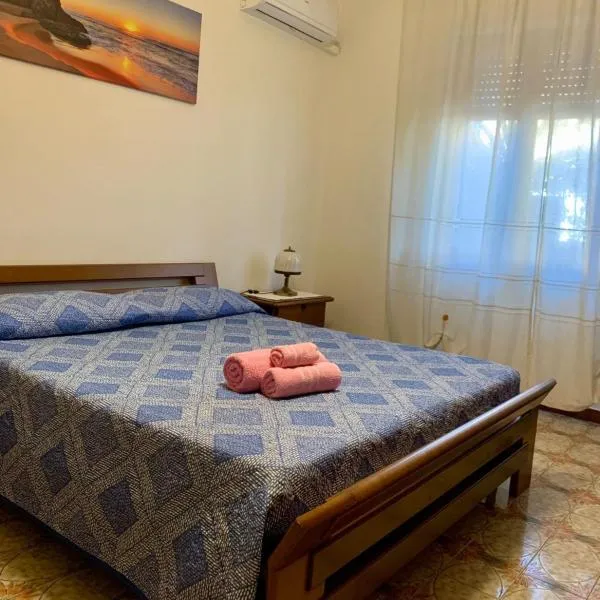 B & B Il Mirto 2, hotel v destinaci SantʼAntìoco