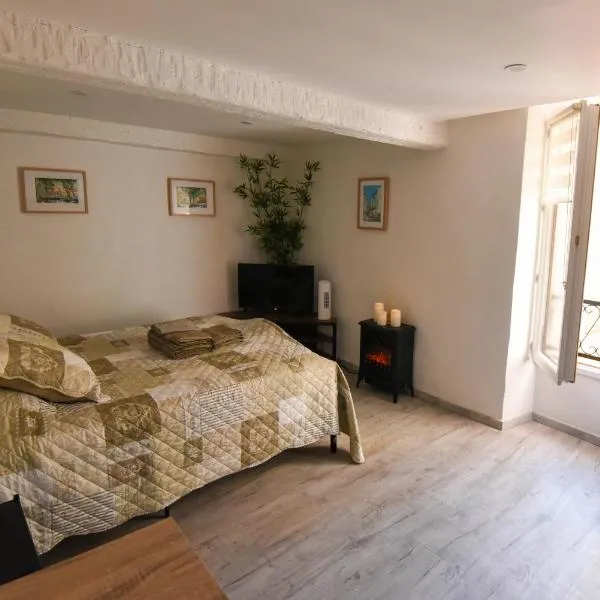 Les Chambres du Clavero, hotel v destinaci Claviers