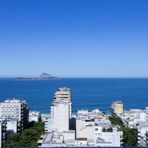 Leblon Gem - Ocean, Lagoon and Hill Views