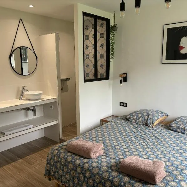La Petite Lucienne, hotel em Saint-Lucien
