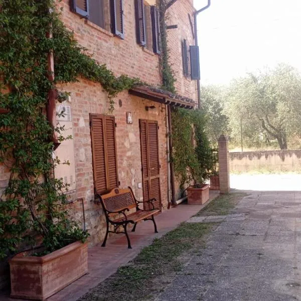 Agriturismo La Pergola, hotel v destinaci Castiglione del Lago