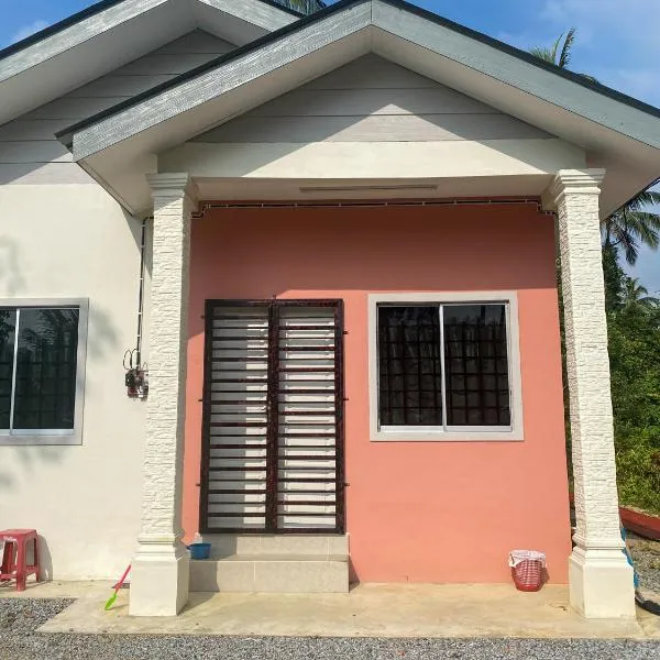 Homestay Kak soh 2 at Kampung Kalai Jeli Kelantan, hotel in Jeli