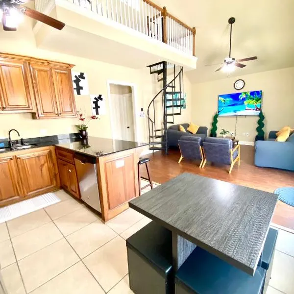 Grand Isle Unit E pet friendly detached condo 3 bedrooms 1 bath easy beach access, hotel en Grand Isle