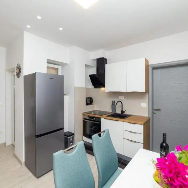 Apartman Angy, hotel v destinaci Ploče