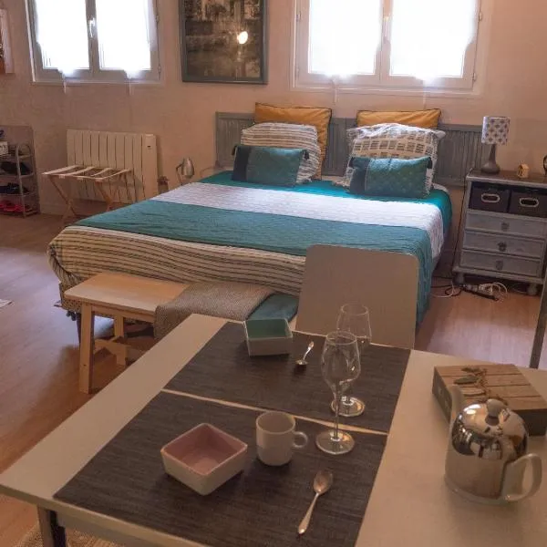 Chambre d'hôtes au calme avec spa, hotel em Nérac