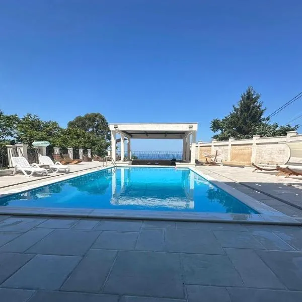 Villa Sunlight, hotel v destinaci Gonio