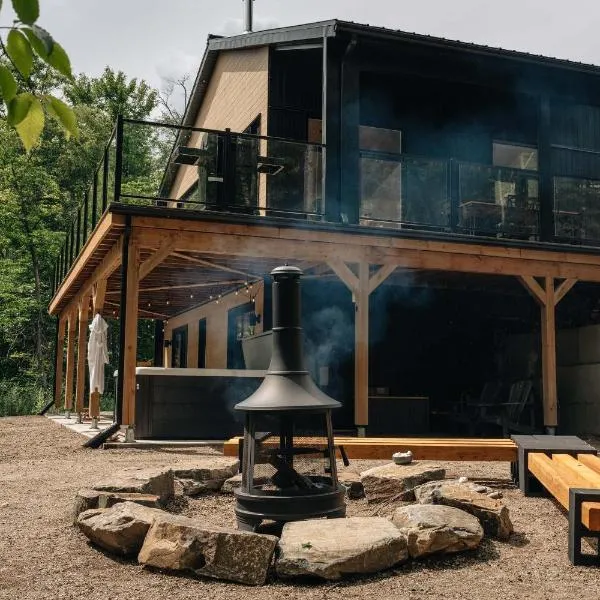 Chalet Elva Nature & SPA، فندق في Sainte Béatrix