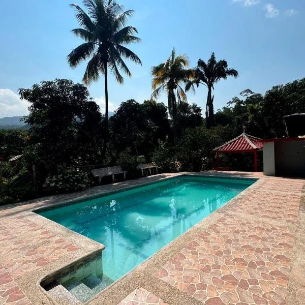Finca Villa Rosita-Tu Paraíso Campestre cerca de Bogotá, hotel v mestu La Mesa