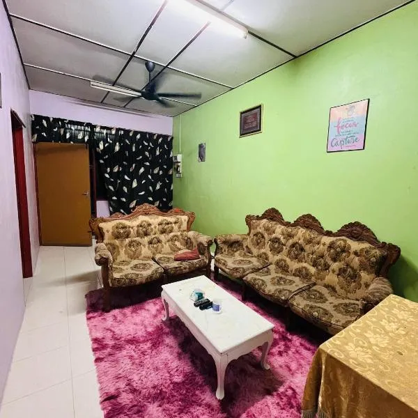 D JERAI Homestay, hotel v destinaci Guar Chempedak