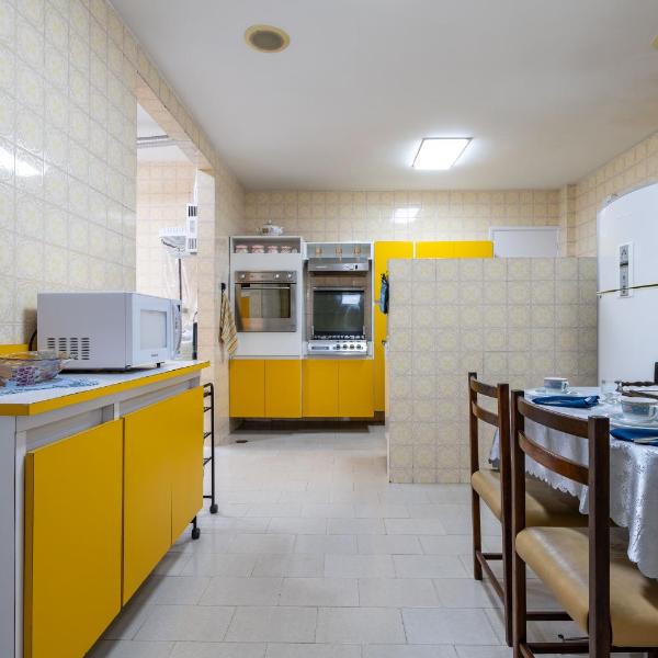 8min da praia, estacionamento amplo grátis, recepção 24h, cozinha completa, 5min do metrô e espaço home office com wi-fi rápido - Copa901 - Foto 4