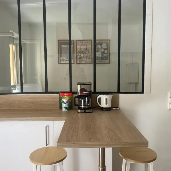 Charmant studio centre-ville, hotel in Bagnols-sur-Cèze