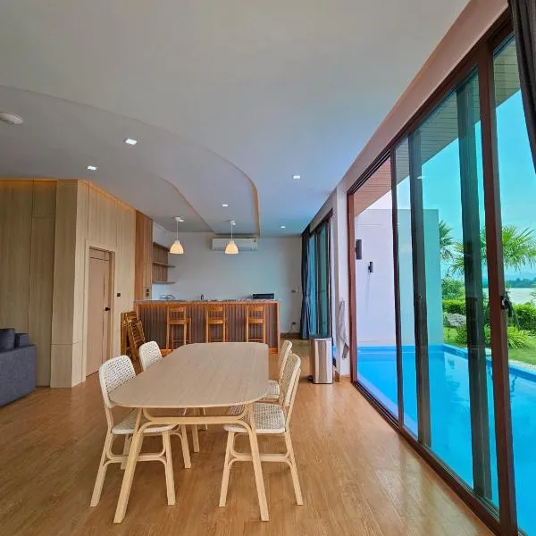 Sunrise Resort & Cafe - ซันไรส์ รีสอร์ท & คาเฟ่, hotel in Nakhon Phanom