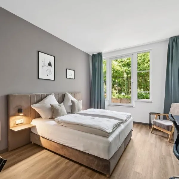 Home and CoLiving Bonn I Aparthotel, hotel v destinaci Bonn