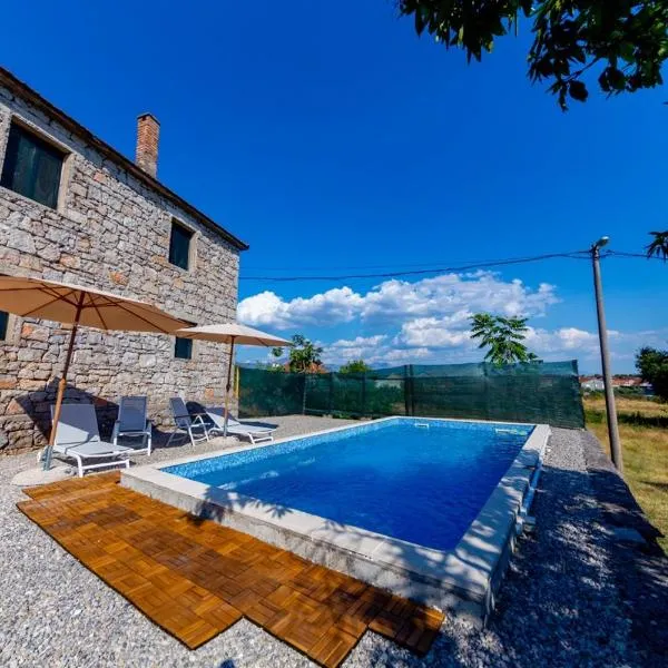 Villa Jakov, hotel in Podgorica