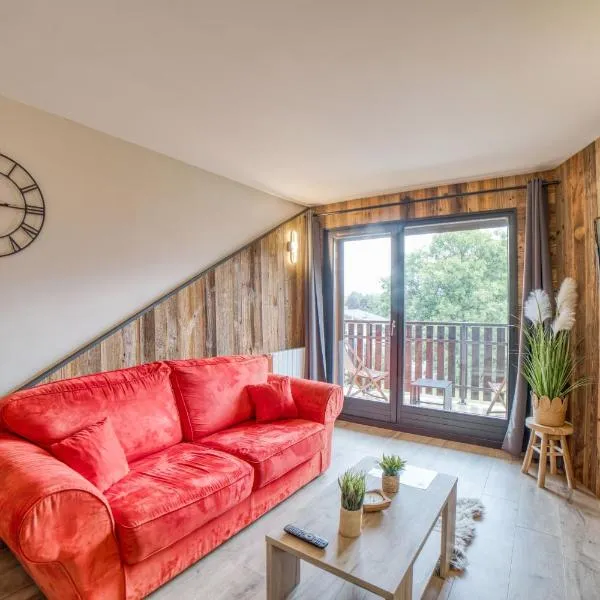 Charmant appartement avec balcon et commodités modernes – hotel w mieście Samoëns