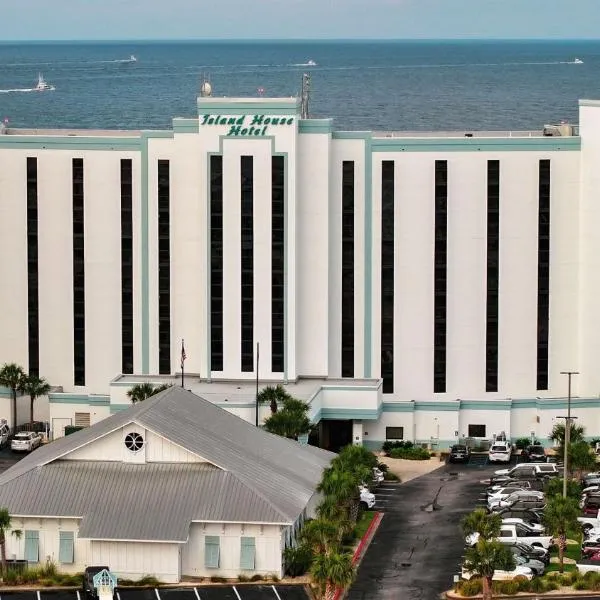 The Island House Hotel a Doubletree by Hilton, hotel v destinaci Orange Beach