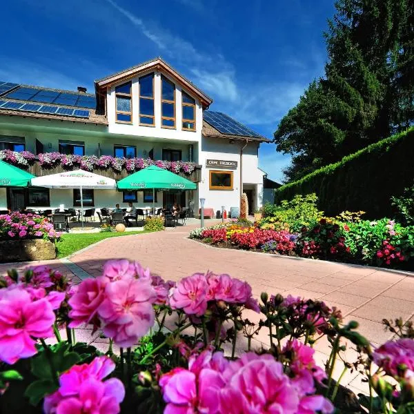 Wellness-Hotel Talblick, hotel v destinaci Schömberg