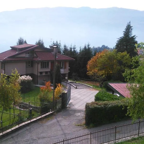 B&B I Baloss, hotel in Berbenno